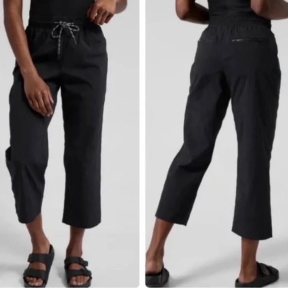 Athleta black Trekkie Straight Crop pants 10p - Picture 1 of 4